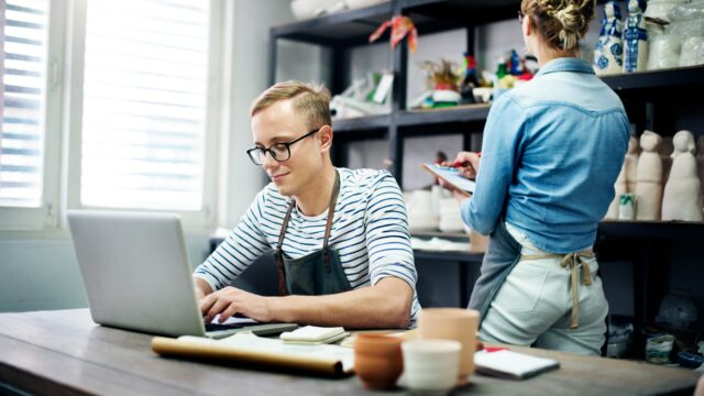 curated-lifestyle-7wggLW1UvOM-unsplash