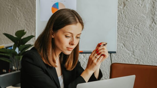 pexels-olia-danilevich-8145340